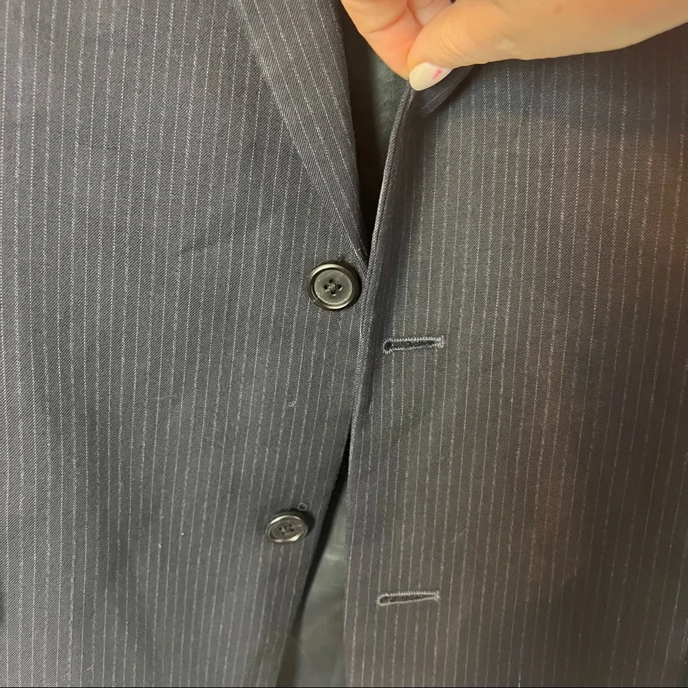 Jos. A. Bank Pinstripe Men's Wool Blazer Jacket, size 44S